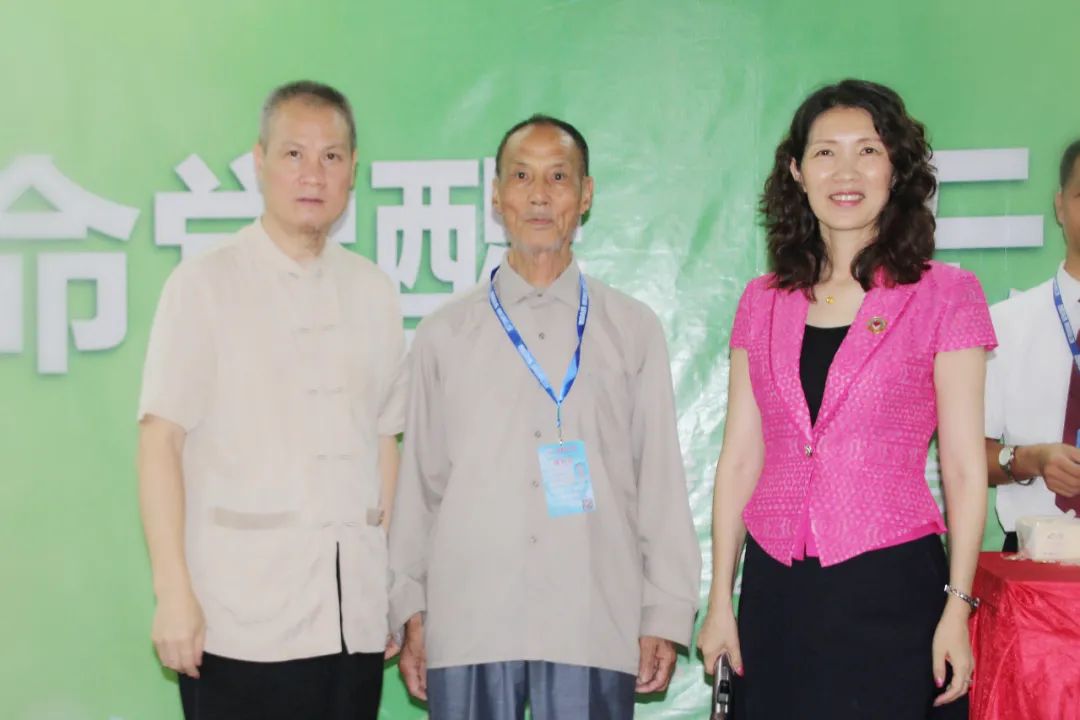 改變自己 走出苦難——八旬老人覺(jué)醒記